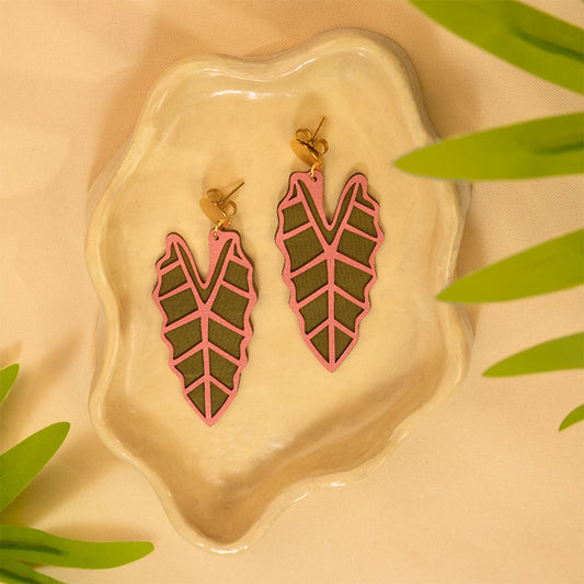 aretes-verdes-con-rosado-hojas