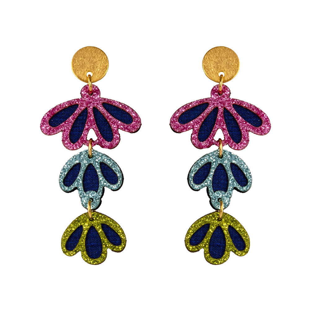 Aretes-largos-colores-florales-magnolias