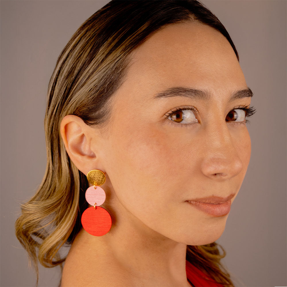 aretes-para-mujer-deco-rojo-puestos.jpg
