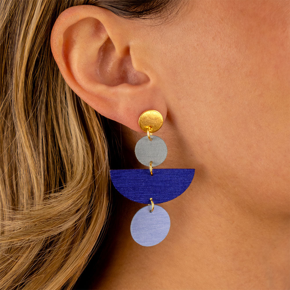 aretes-canopy-geometricos-azul