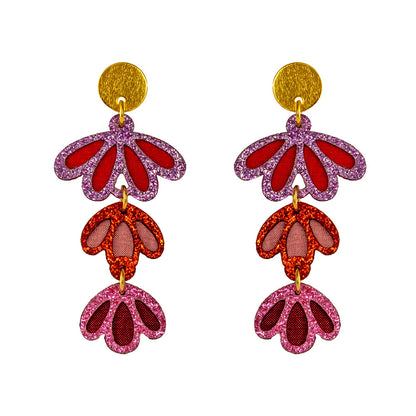 Aretes-rojos-rosados-largos-florales