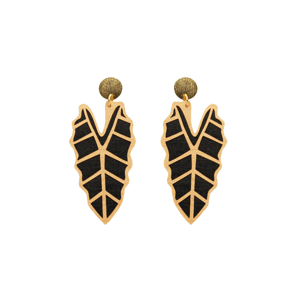 aretes-zebrina-dorado-negro-hoja-rayada-minimalina
